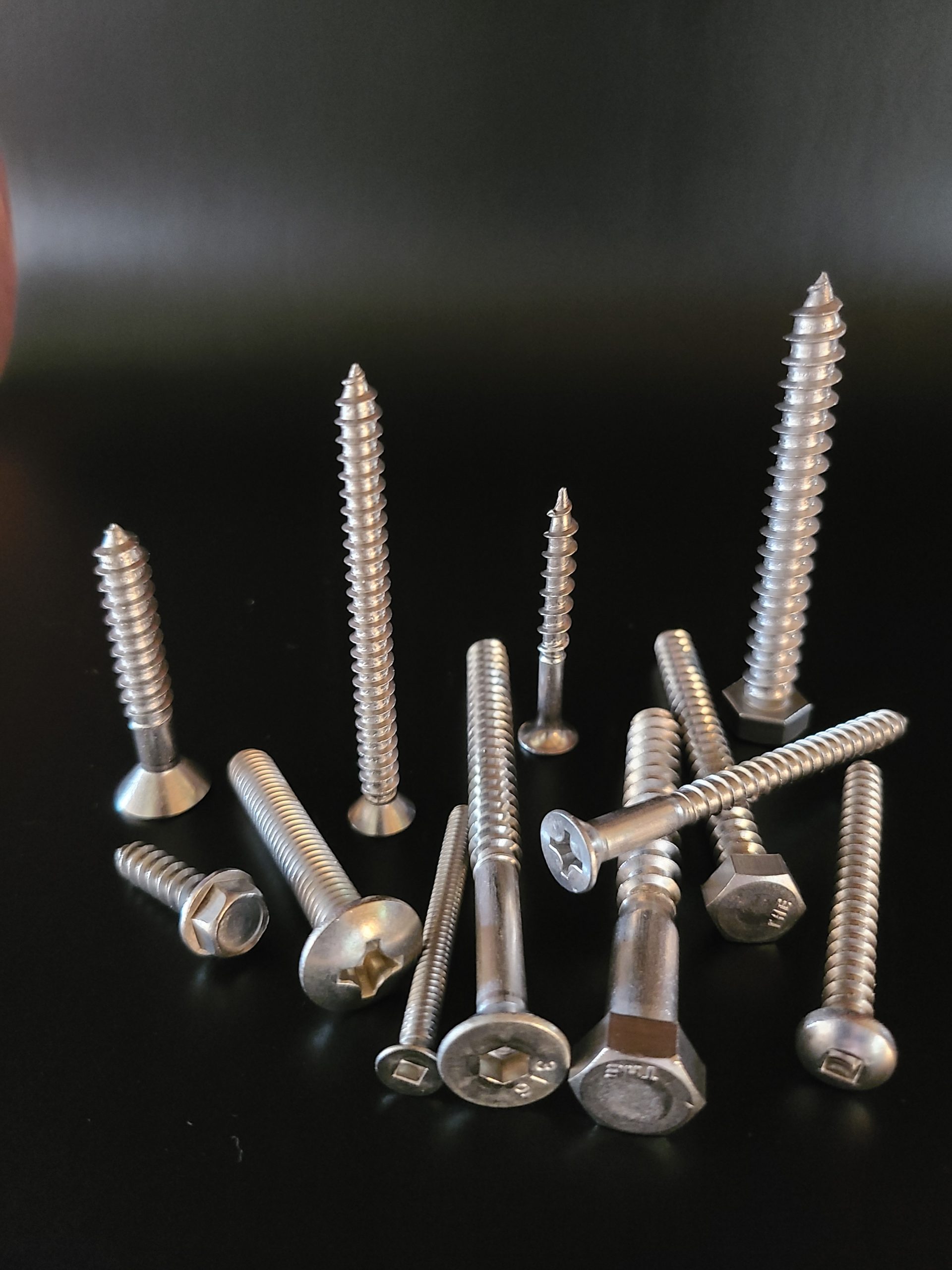 Scrue Top-Quality Bolt and Screw Products for Every Need